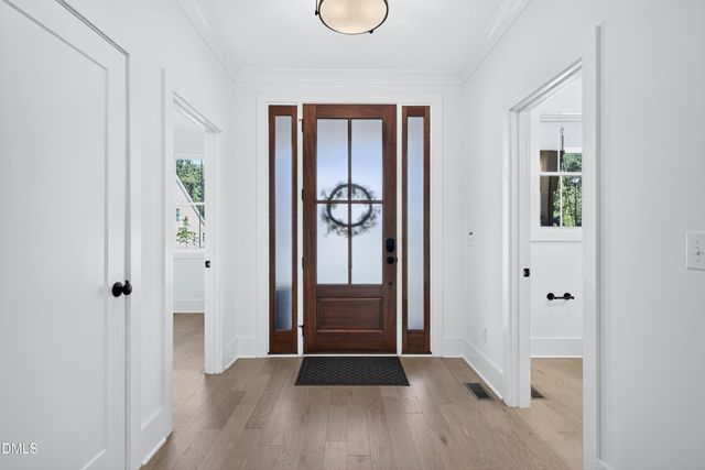 105 Sandmans Cove Place, Cary, NC 27513