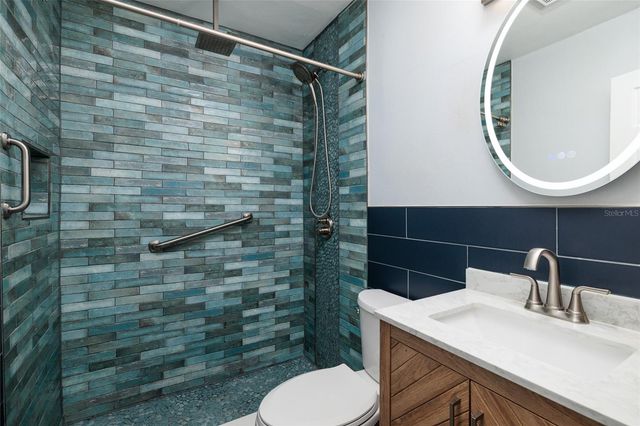 6275 51ST AVENUE N, St Petersburg, FL 33709