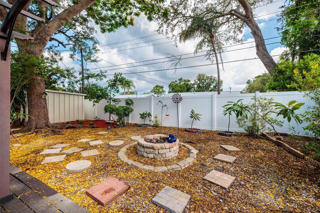 6275 51ST AVENUE N, St Petersburg, FL 33709