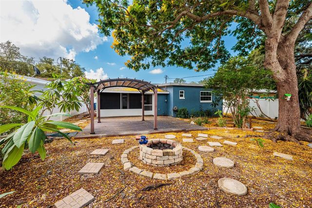 6275 51ST AVENUE N, St Petersburg, FL 33709