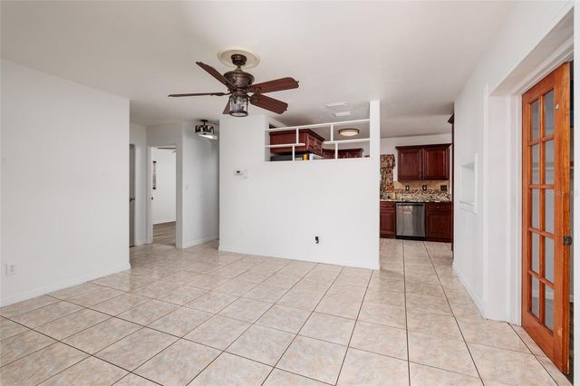 6275 51ST AVENUE N, St Petersburg, FL 33709