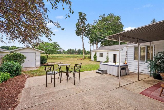 1684 Selly Oak Avenue, Dorr, MI 49323