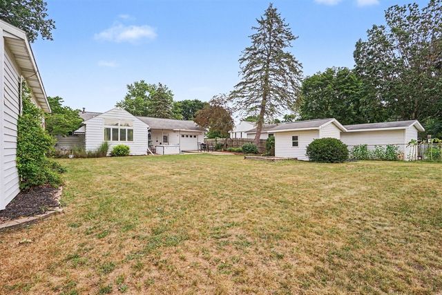 1684 Selly Oak Avenue, Dorr, MI 49323