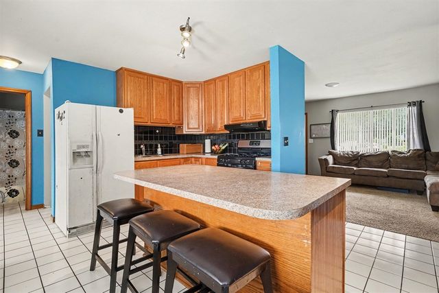 1684 Selly Oak Avenue, Dorr, MI 49323