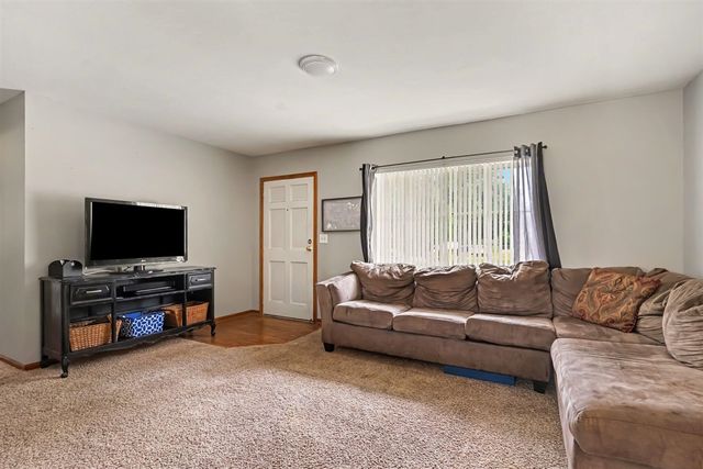 1684 Selly Oak Avenue, Dorr, MI 49323