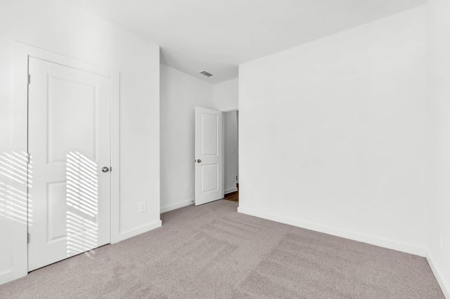 2356 Woodmeadow Dr, Clarksville, TN 37043