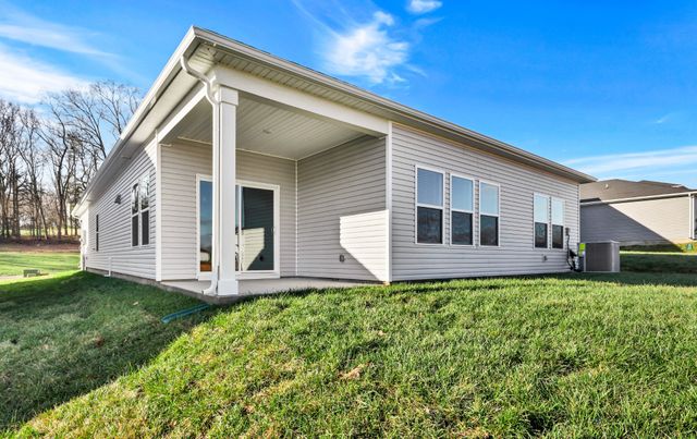 2356 Woodmeadow Dr, Clarksville, TN 37043