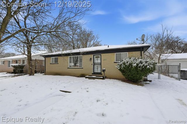 4052 Burton Street, Inkster, MI 48141