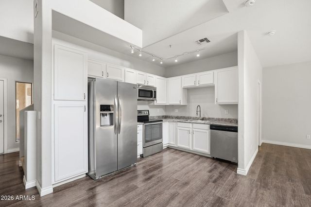 15671 N 29TH Street, Phoenix, AZ 85032