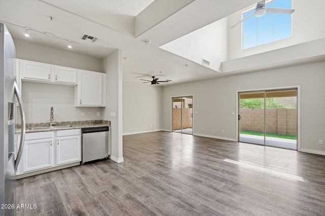 15671 N 29TH Street, Phoenix, AZ 85032