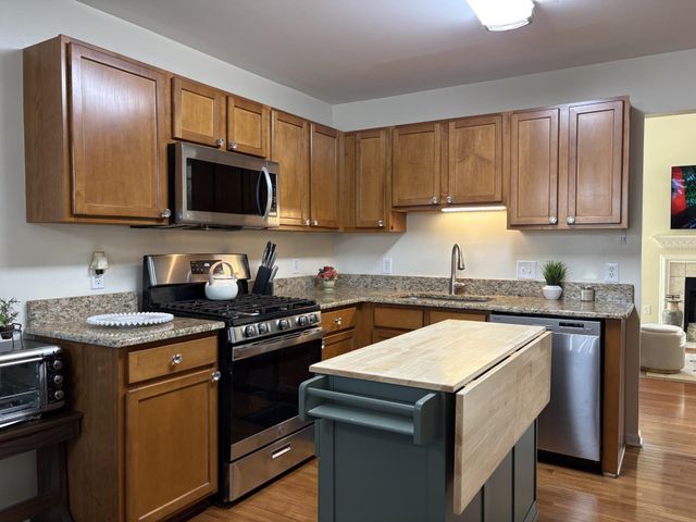 6418 Club Court West, Grand Blanc, MI 48439