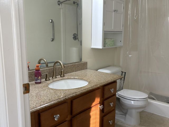 6418 Club Court West, Grand Blanc, MI 48439