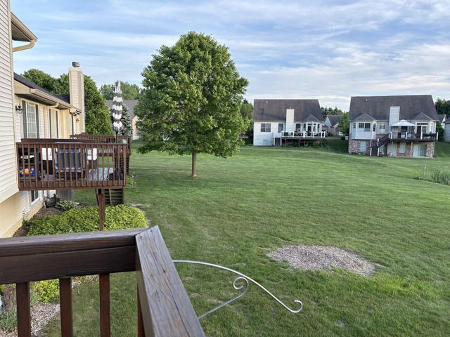 6418 Club Court West, Grand Blanc, MI 48439