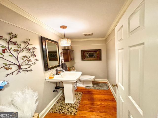 1018 Riverside Drive, Lagrange, GA 30240