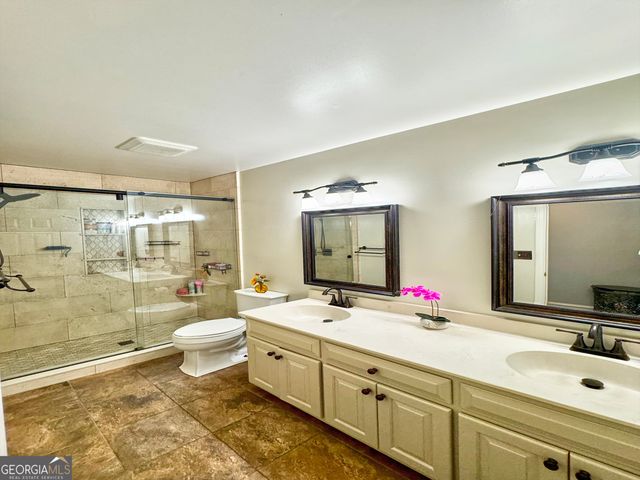 1018 Riverside Drive, Lagrange, GA 30240