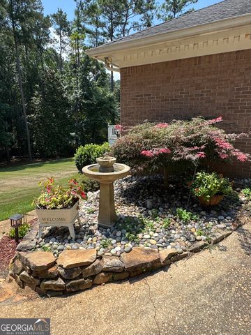 1018 Riverside Drive, Lagrange, GA 30240