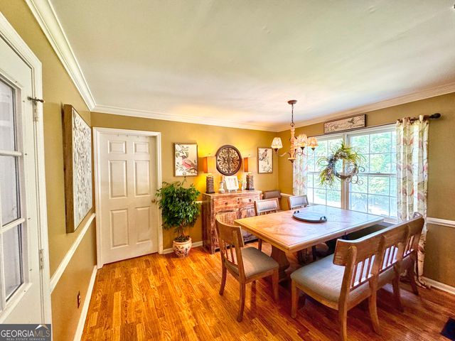 1018 Riverside Drive, Lagrange, GA 30240