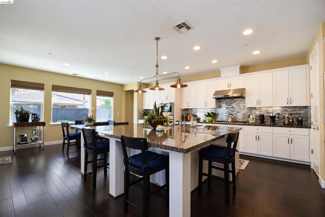 682 Norwood Ct, Brentwood, CA 94513