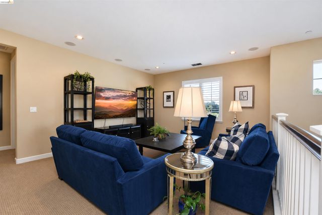 682 Norwood Ct, Brentwood, CA 94513