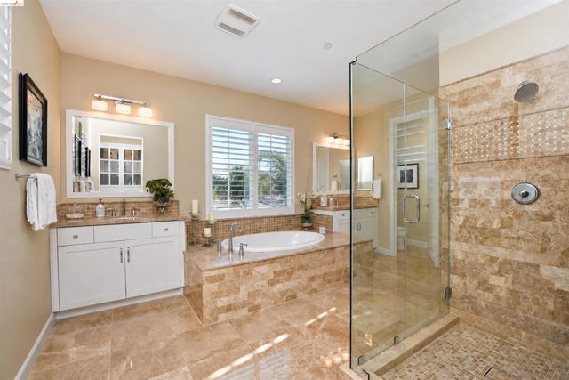 682 Norwood Ct, Brentwood, CA 94513