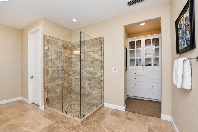 682 Norwood Ct, Brentwood, CA 94513