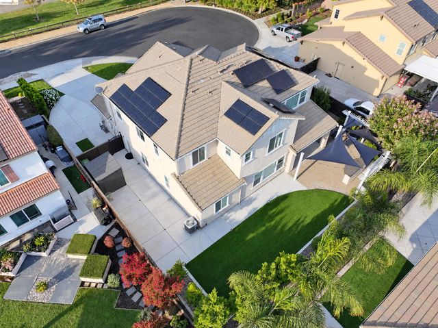 682 Norwood Ct, Brentwood, CA 94513