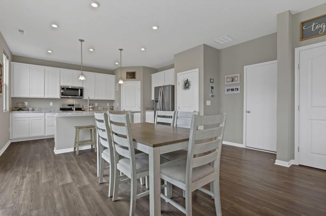 30 Bazler Lane, South Bloomfield, OH 43103