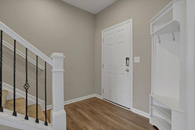 30 Bazler Lane, South Bloomfield, OH 43103