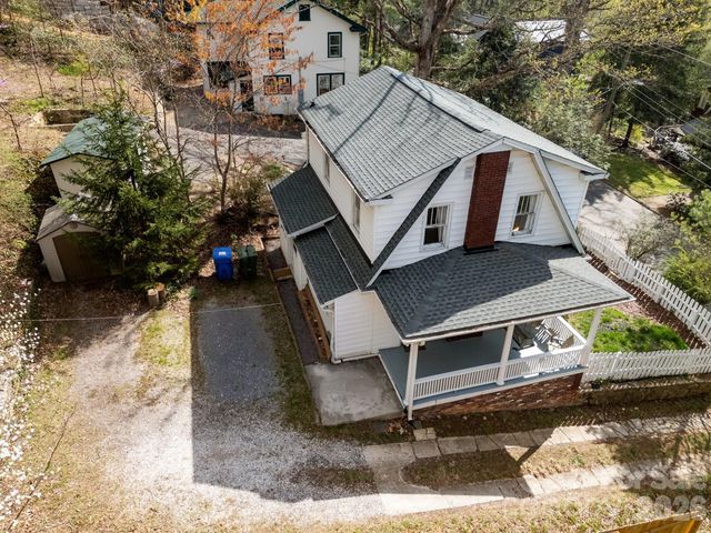 45 Woodvale Avenue, Asheville, NC 28804