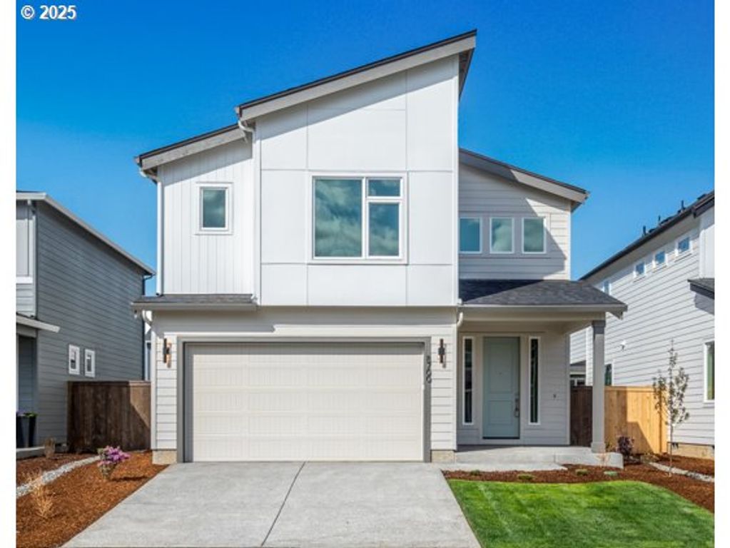 203 N 89th Loop 240, Ridgefield, WA 98642