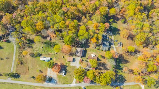 679B Bell Phipps Road, Monticello, KY 42633