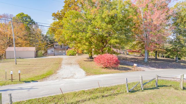 679B Bell Phipps Road, Monticello, KY 42633