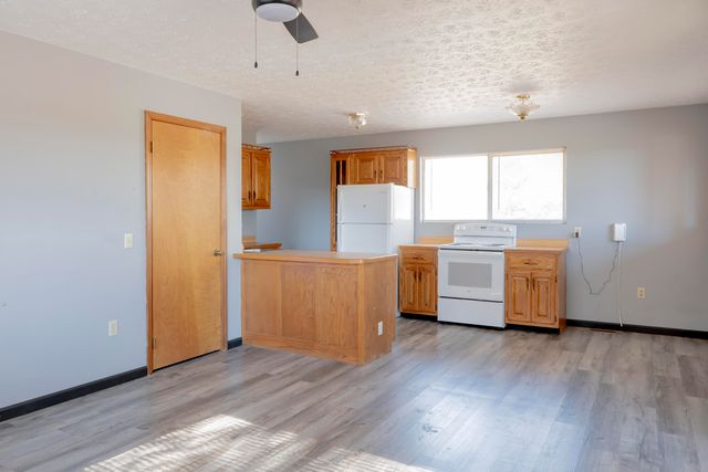 679B Bell Phipps Road, Monticello, KY 42633