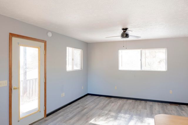 679B Bell Phipps Road, Monticello, KY 42633