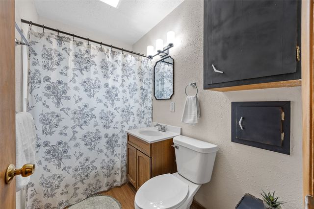 1114 11th Street NW, Cedar Rapids, IA 52405