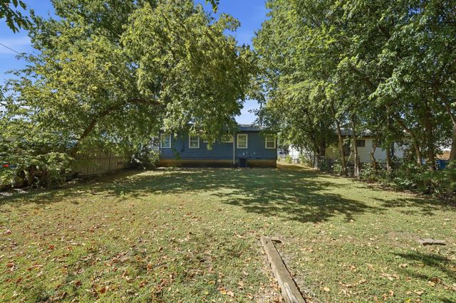 2212 Lea Crest Drive, Dallas, TX 75216