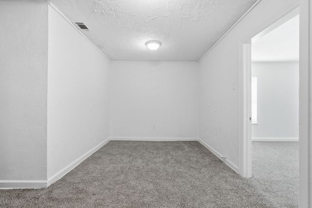 2212 Lea Crest Drive, Dallas, TX 75216