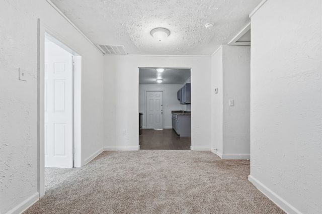 2212 Lea Crest Drive, Dallas, TX 75216