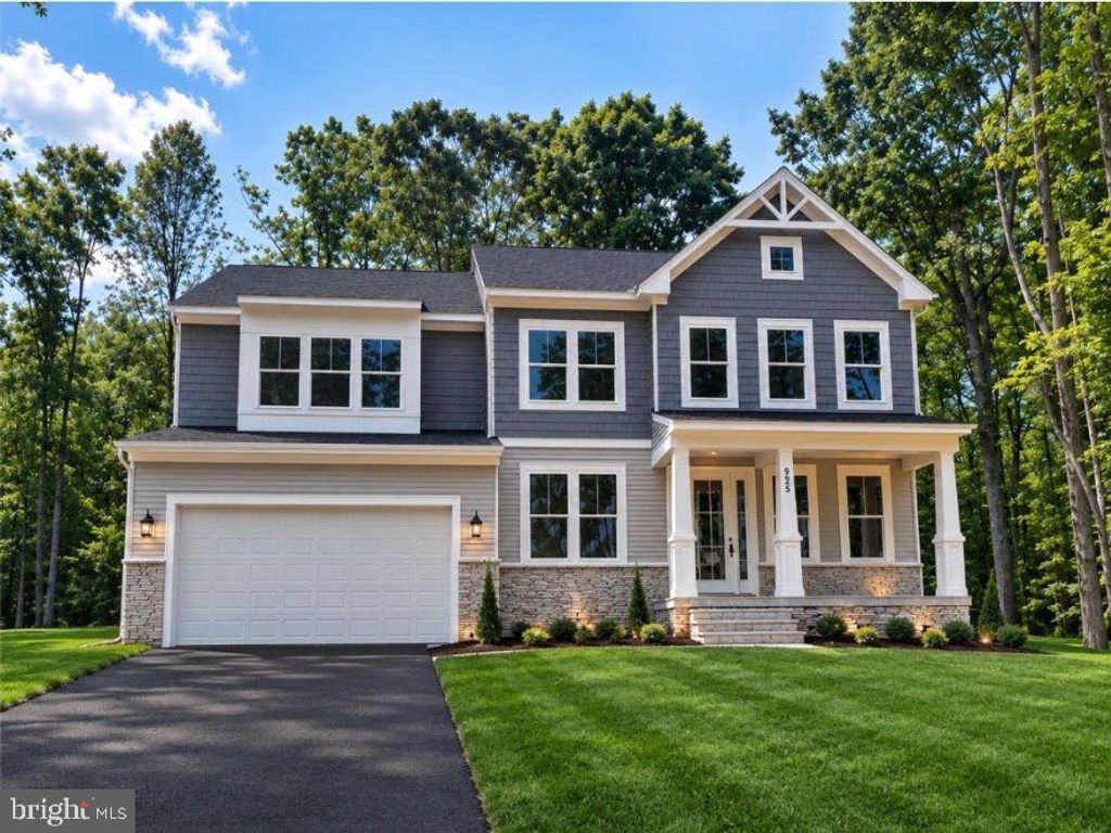 2208 MATTHEW LN, Fredericksburg, VA 22405