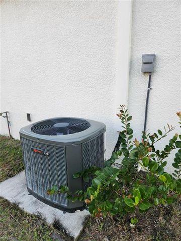 4101 NE 23rd AVE, Cape Coral, FL 33909