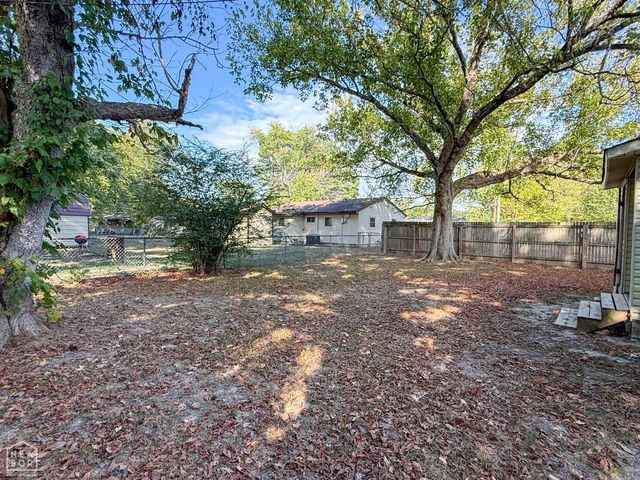 404 W Easy Street, Jonesboro, AR 72401