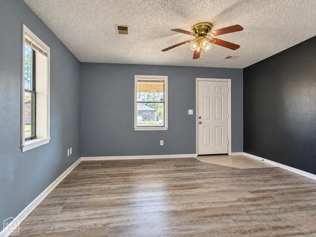 404 W Easy Street, Jonesboro, AR 72401
