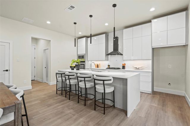 2825 Dorris Street, Dallas, TX 75215