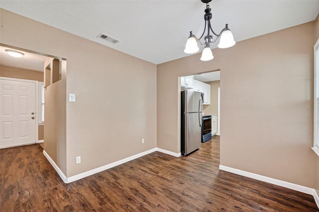 2013 Terrace Lane, Baytown, TX 77520