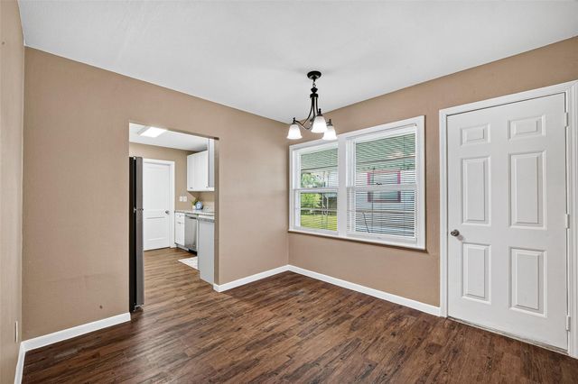 2013 Terrace Lane, Baytown, TX 77520