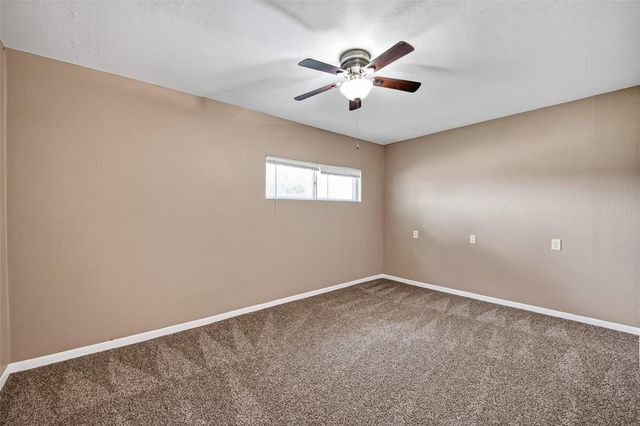 2013 Terrace Lane, Baytown, TX 77520