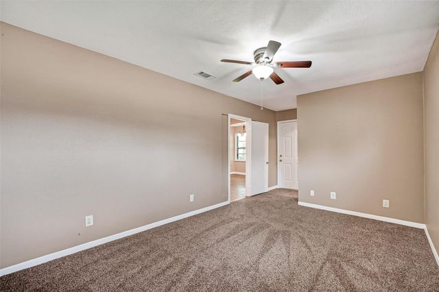 2013 Terrace Lane, Baytown, TX 77520