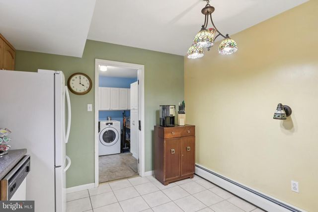 70 OAKWOOD DR, Medford, NJ 08055