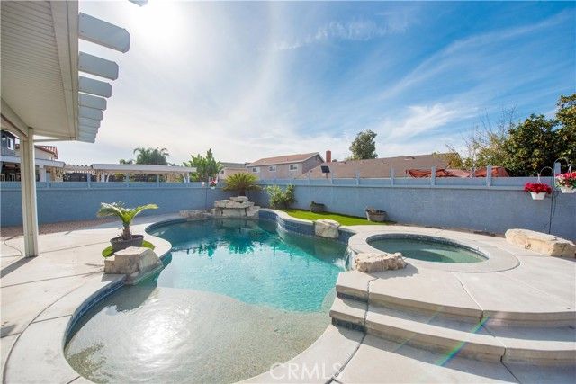 2714 Virginia, Ontario, CA 91761