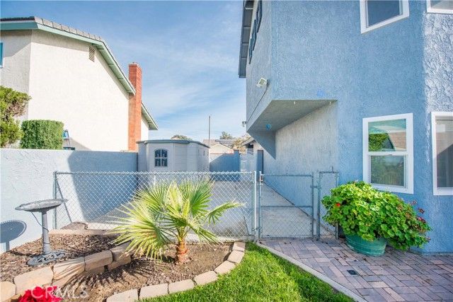 2714 Virginia, Ontario, CA 91761